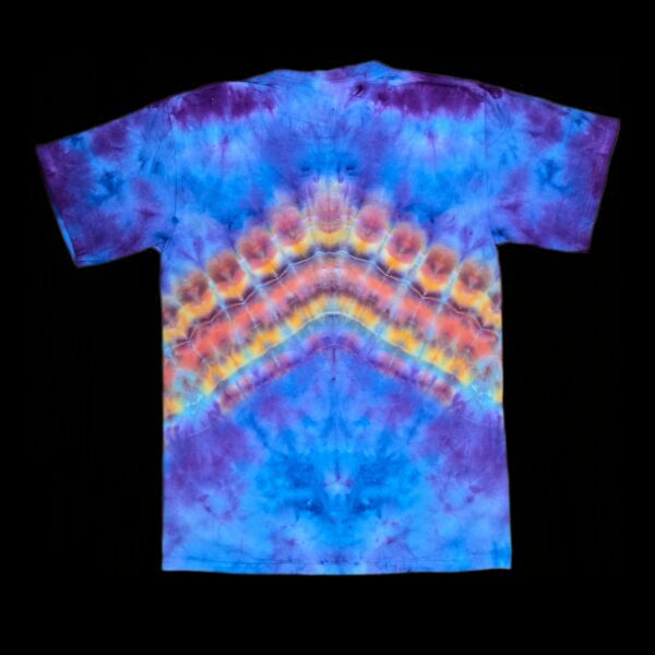 Medium mandala and V tie-dye t-shirt