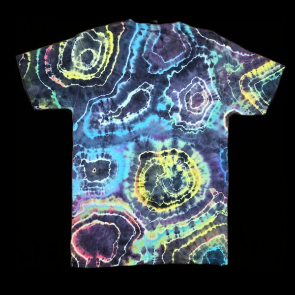M blacked out mandala tie dye shirt, unisex medium