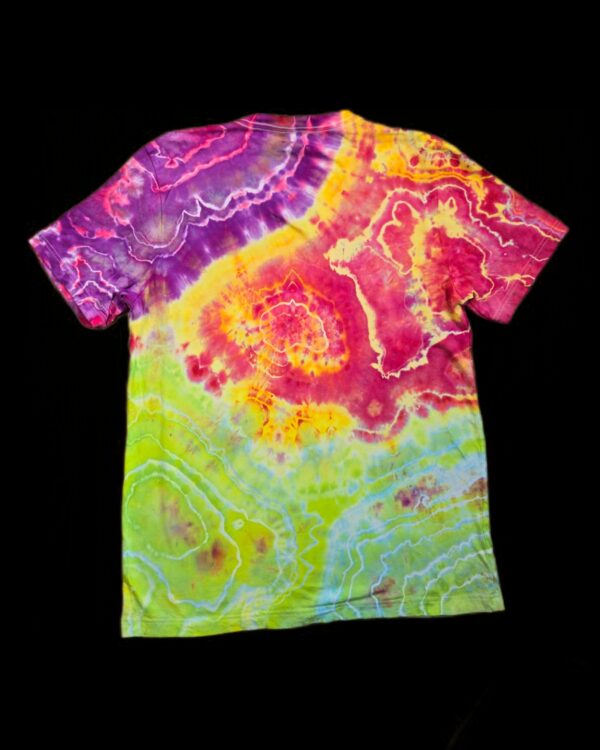 Large split color geode tie dye t-shirt, unisex L v-neck